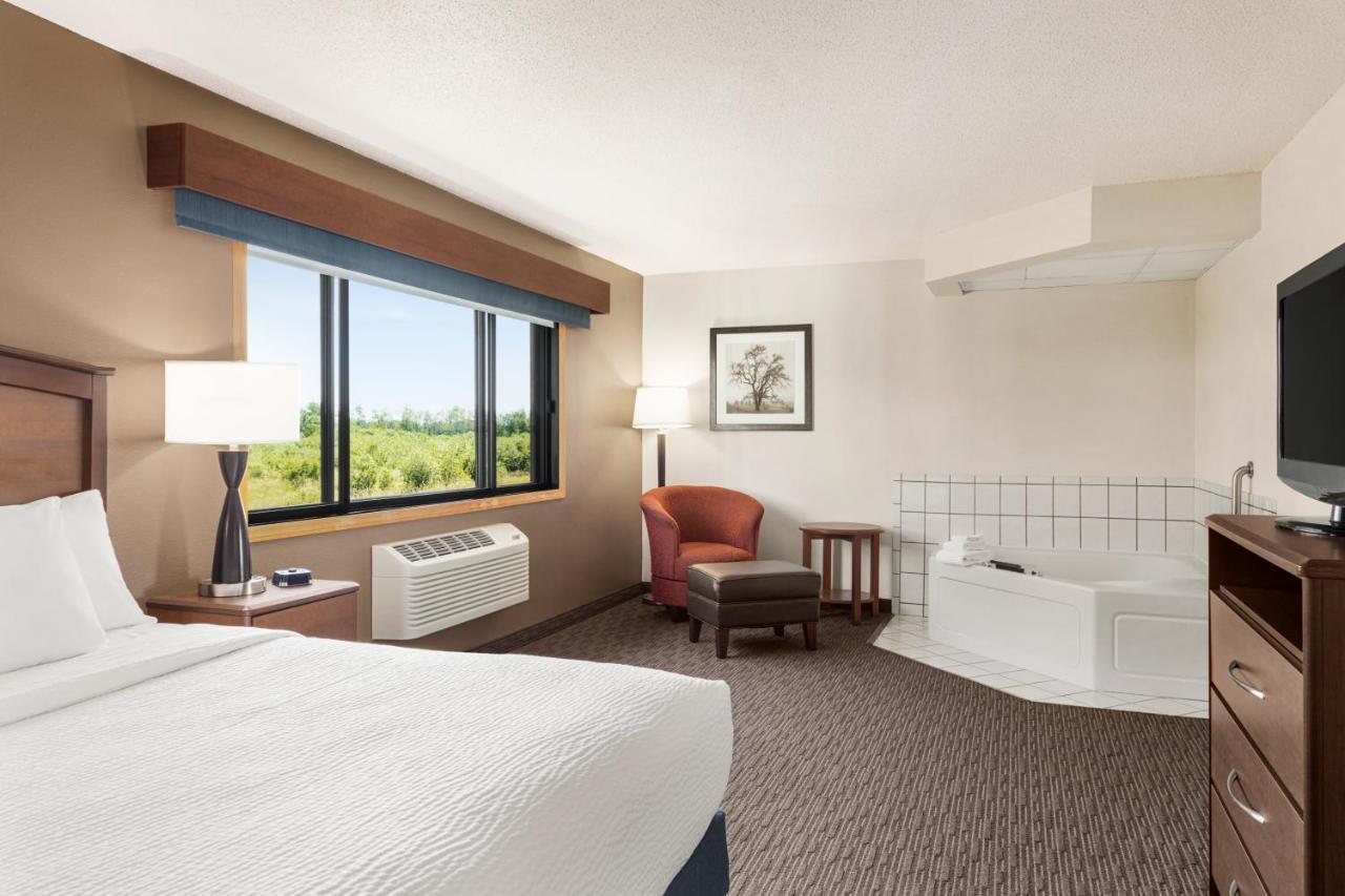 AmericInn by Wyndham Baudette Værelse billede