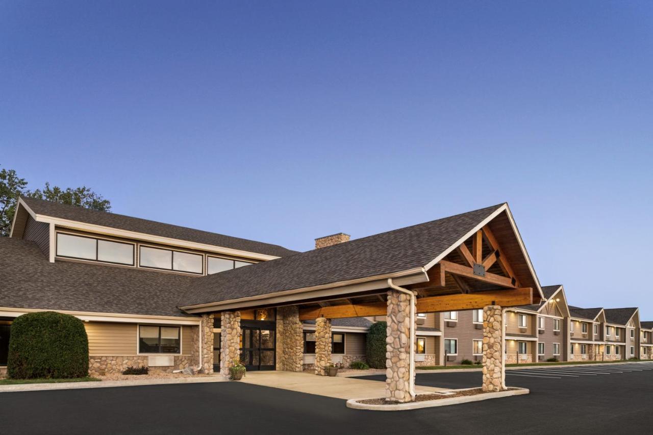 AmericInn by Wyndham Baudette Eksteriør billede